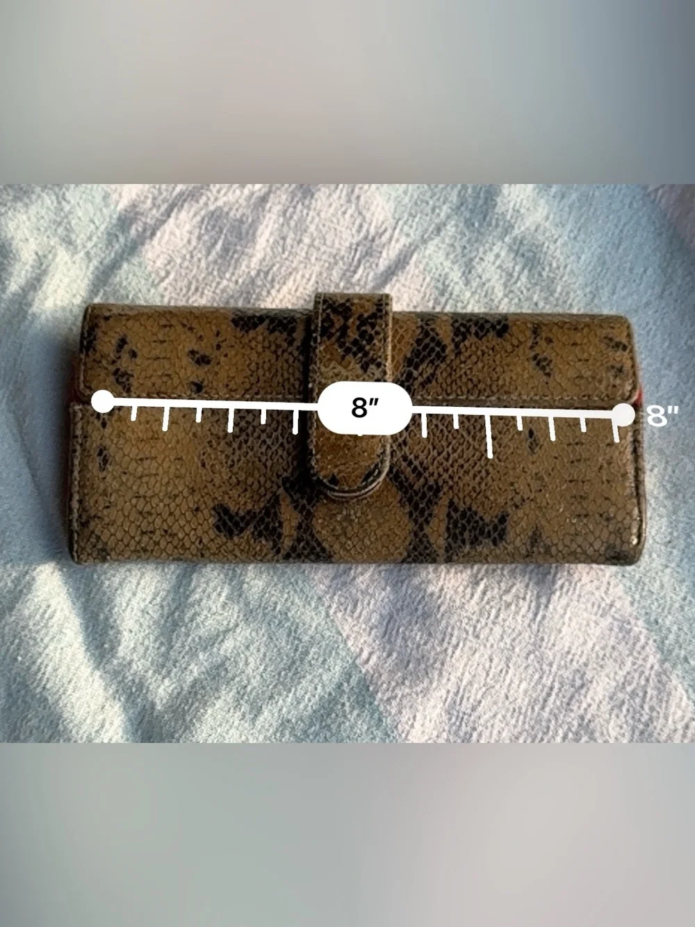 Hobo Vintage Snakeskin Continental Snap Wallet Red Lining